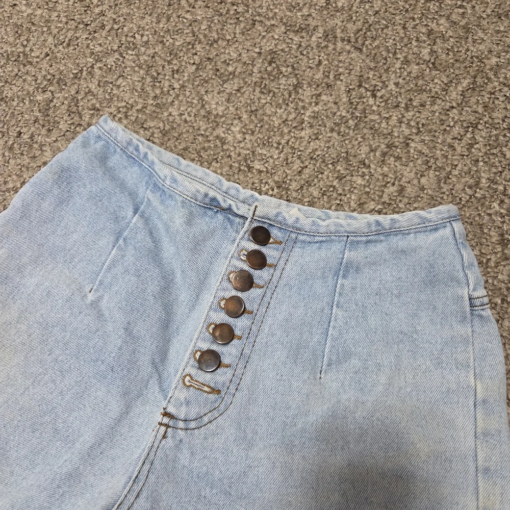 Vintage 90's Pleated Denim Shorts‎ Button Fly Mom Shorts True Blue Size 24